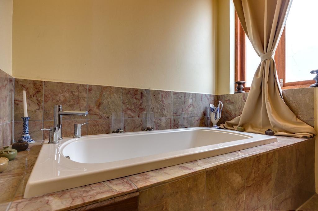 Sadewa Villa Port Elizabeth Room photo